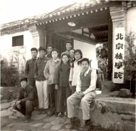 2020錄取通知書設(shè)計(jì)，最騷的大學(xué)竟然是...