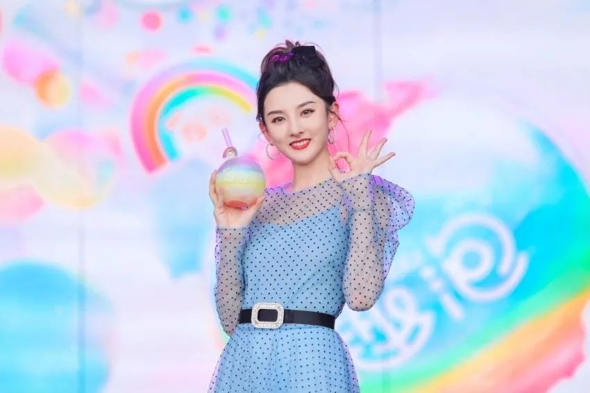 美年達(dá)彩虹趣泡：奇妙彩虹，趣泡一夏