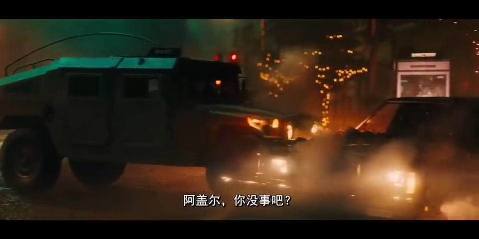 布魯斯威利代言汽車電池廣告，虎膽龍威高燃回歸！