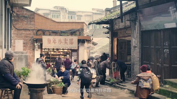 繼蘋(píng)果《一個(gè)桶》后，賈樟柯又給快手拍微電影了，他變了嗎？