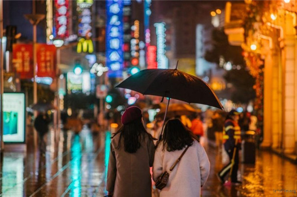 數(shù)碼教程：如何利用白平衡調(diào)整出創(chuàng)意色調(diào)？