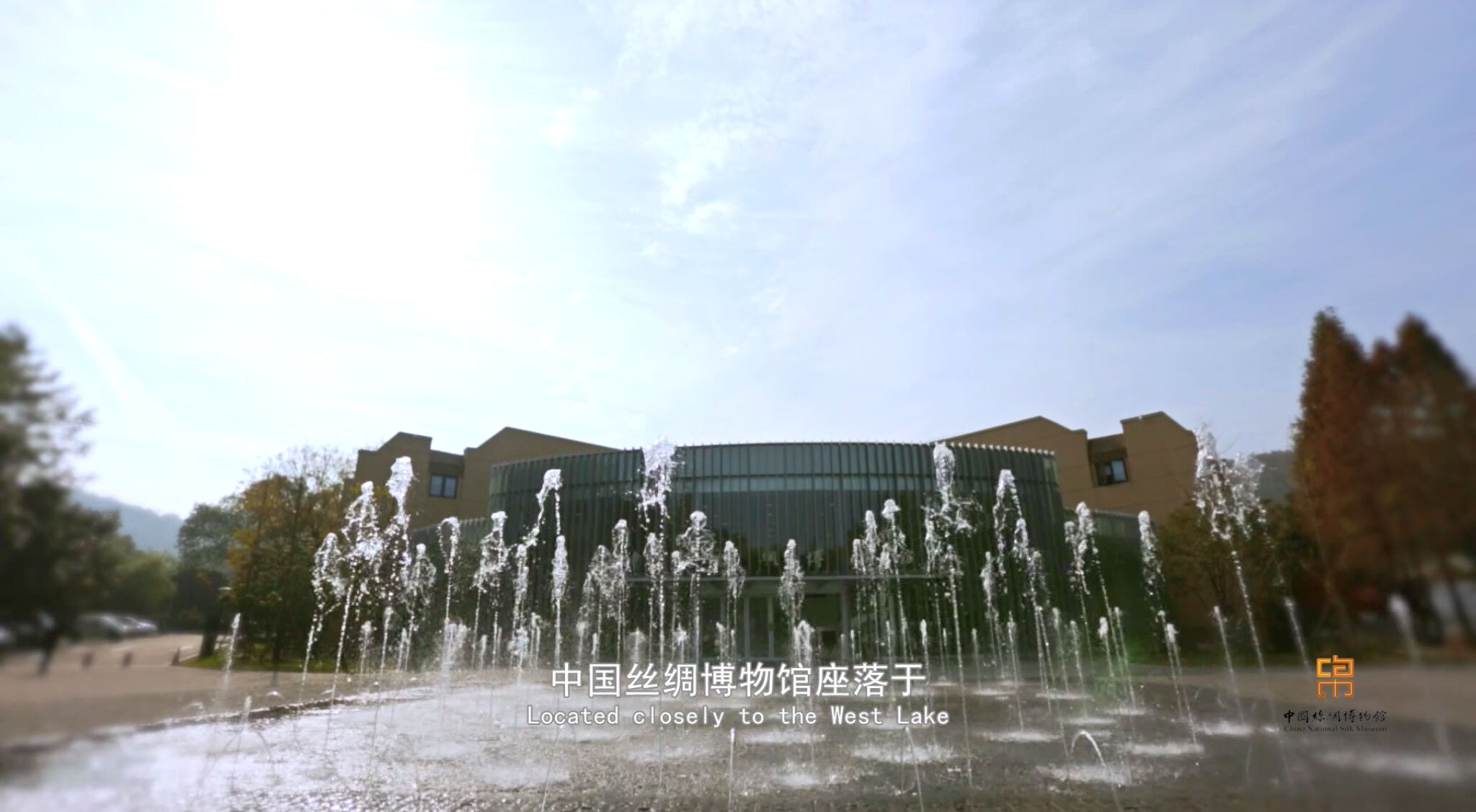 絲博館正門(mén) 降像素.jpg