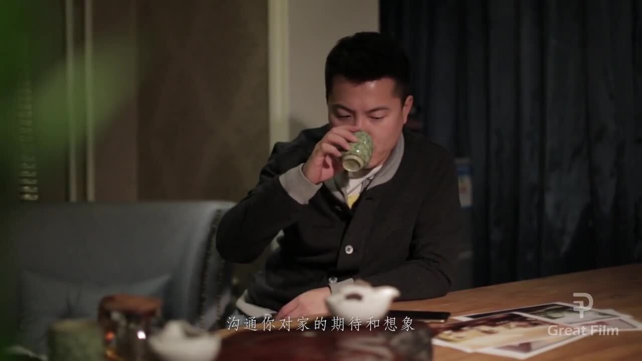 窩牛裝修設(shè)計(jì)師肖毅峰品牌宣傳片《設(shè)計(jì)是實(shí)現(xiàn)人與空間和諧相處》