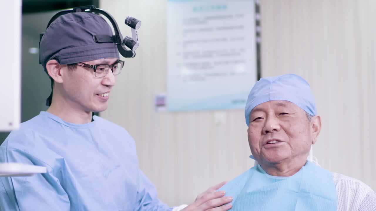 無(wú)錫新思維傳媒《口腔醫(yī)院宣傳片制作》