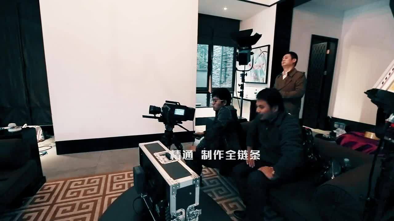 朱鵬導(dǎo)演個(gè)人形象片