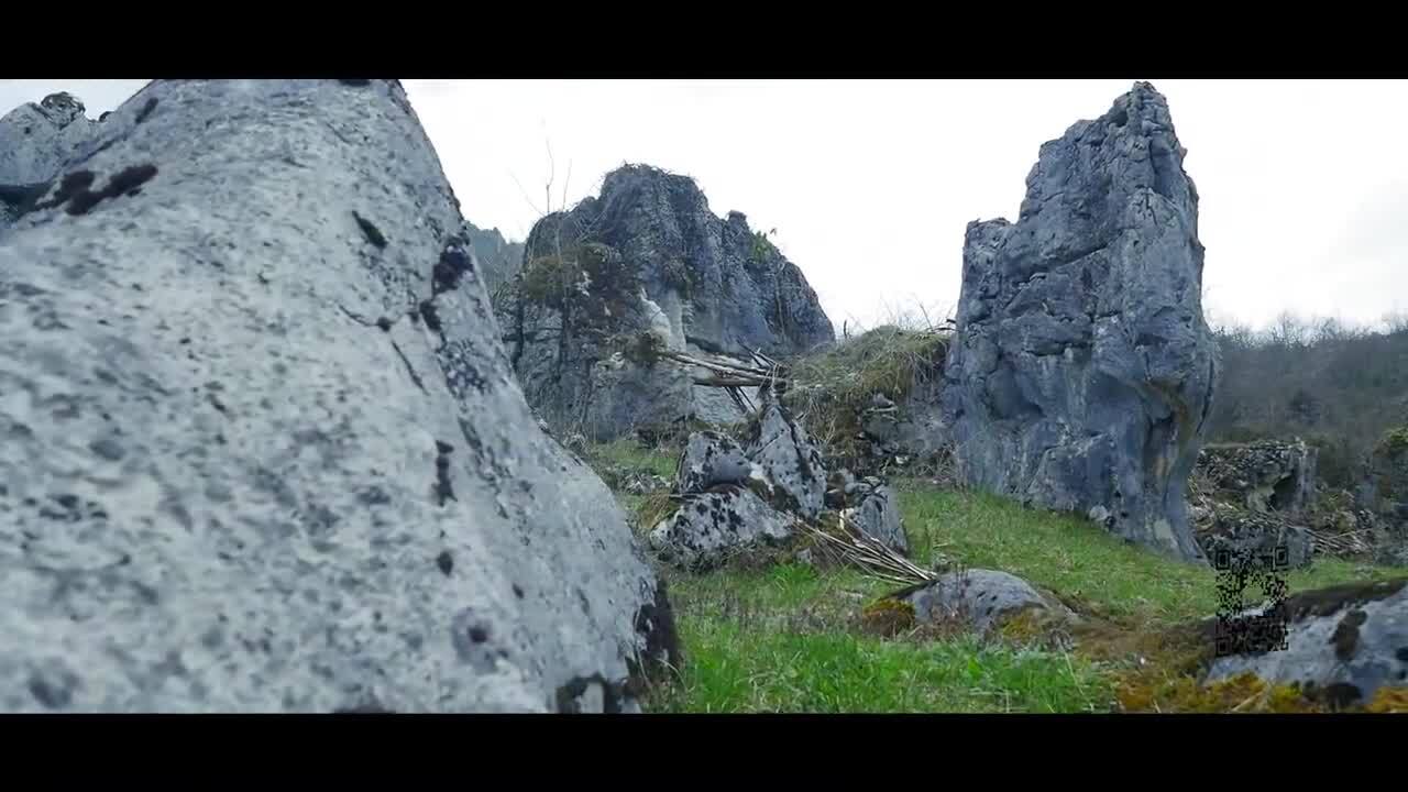 【艄公原創(chuàng)】正在消失的原始村落，黑山烏沉沉，陰風(fēng)吹死人！