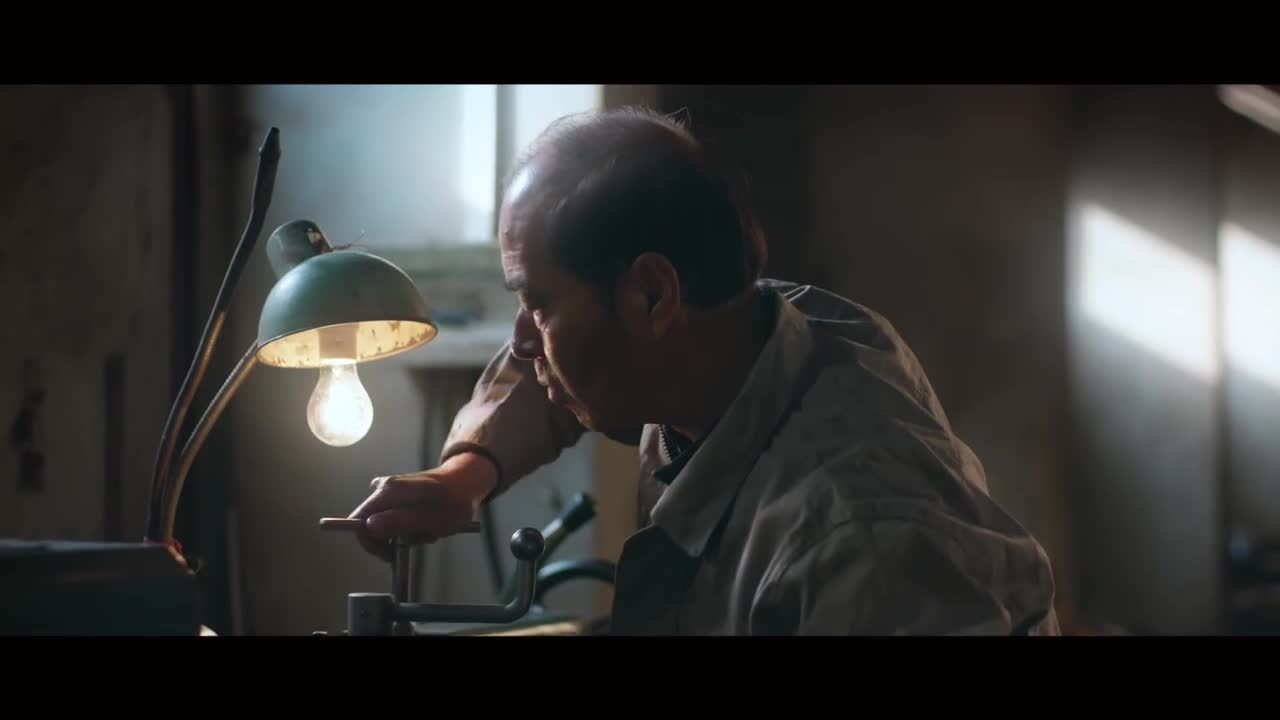 他們想靠近，卻小心翼翼